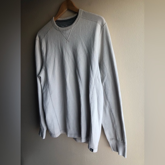 Eddie Bauer Men’s Gray Cream Sweater Crew Neck  Long Sleeve Size M - Picture 4 of 10